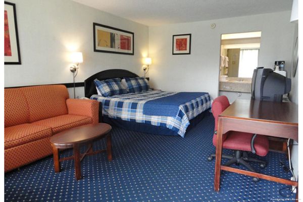 Red Carpet Inn Lenoir